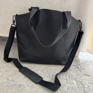 lululemon athletica Black Convertible Tote with Strap